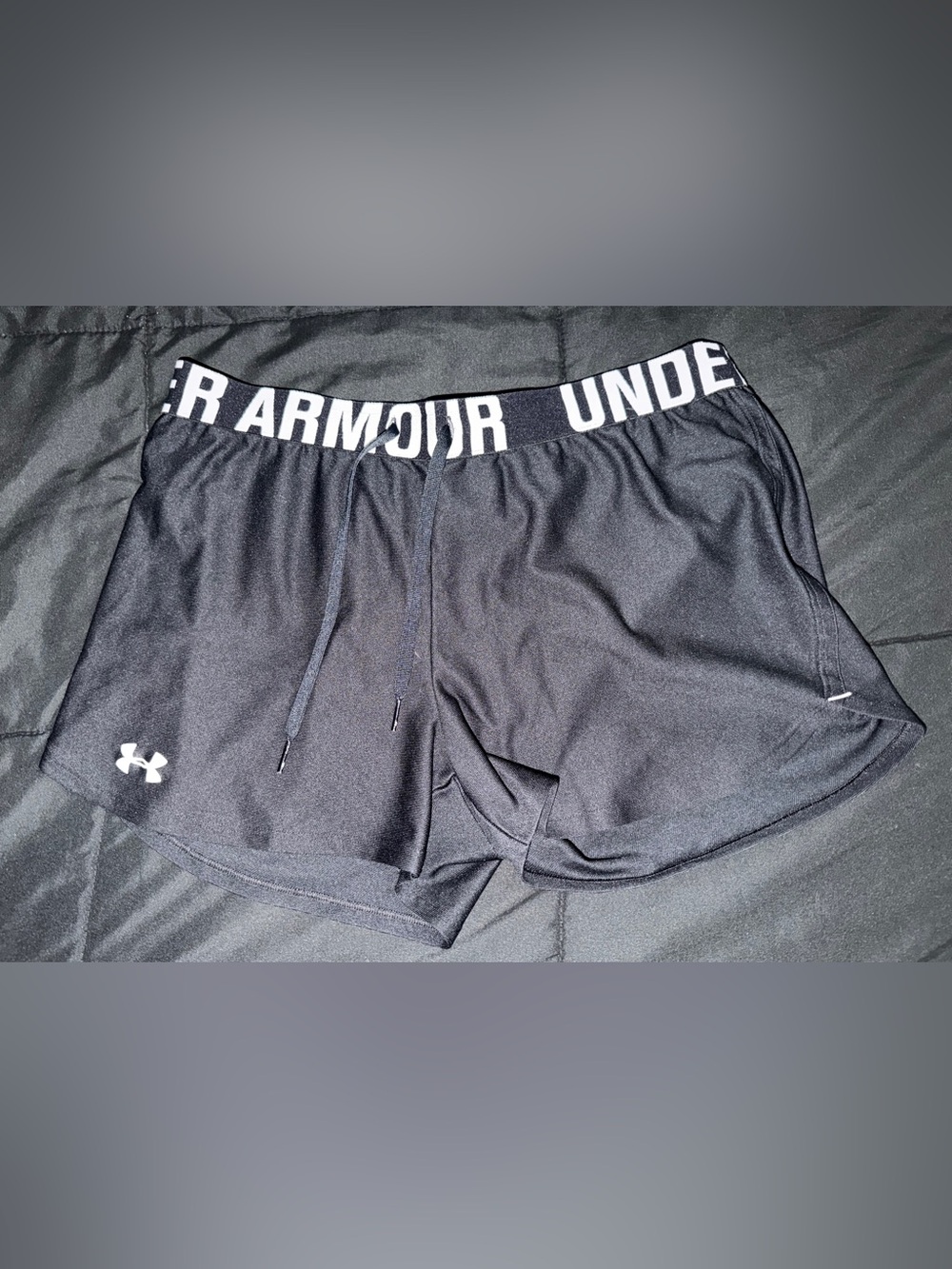 Women’s Medium Under Armour Black Dri Fit Shorts